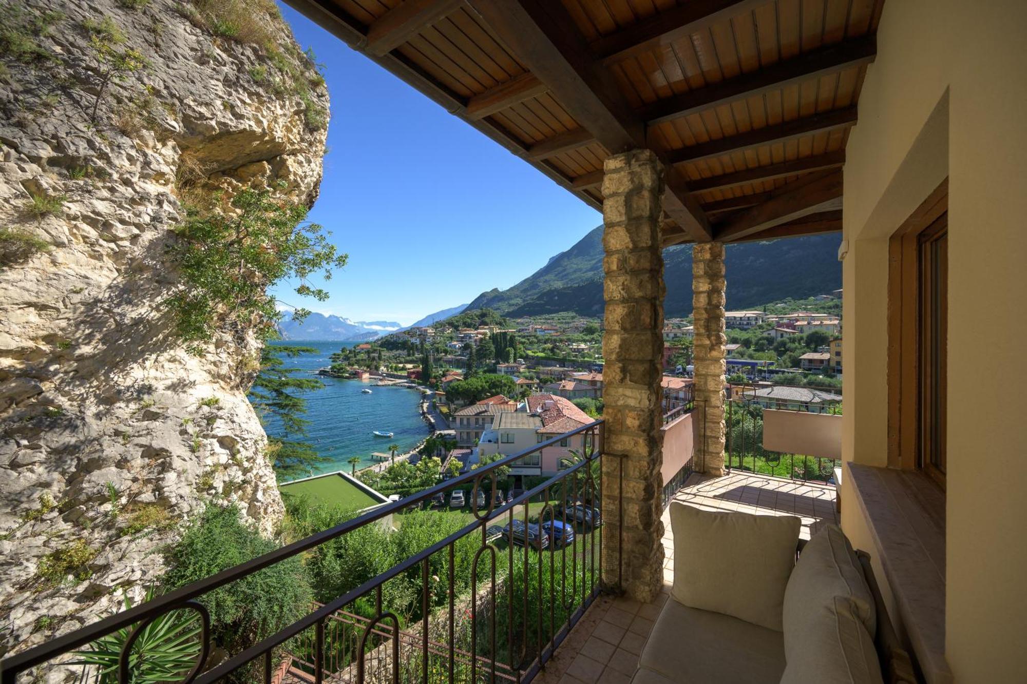 Breathtaking View. Malcesine Exterior foto